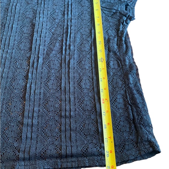 LOFT Black Lace Short Sleeved Textured Top - Picture 8 of 10